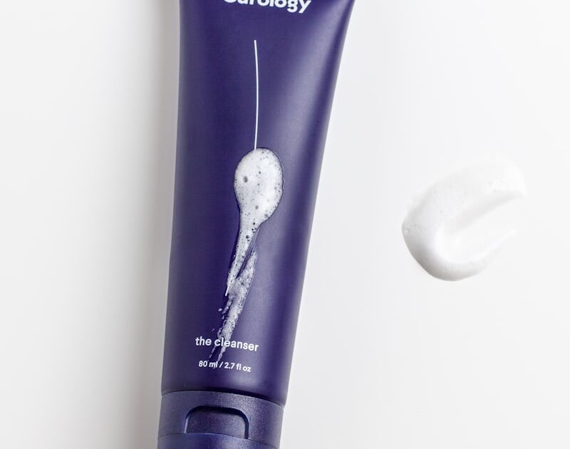 Glycolic acid vs salicylic acid skincare comparison